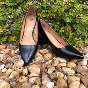 Chunky Black Heel Pumps with Gold Embellishment